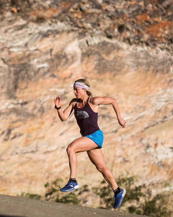 Как бегать в жару: 10 советов от профессиональных атлетов